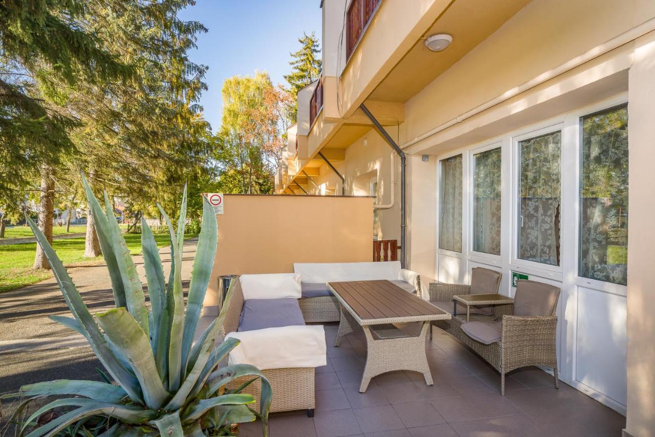 Lipicai Hotel Es Etterem Szilvasvarad Luaran gambar