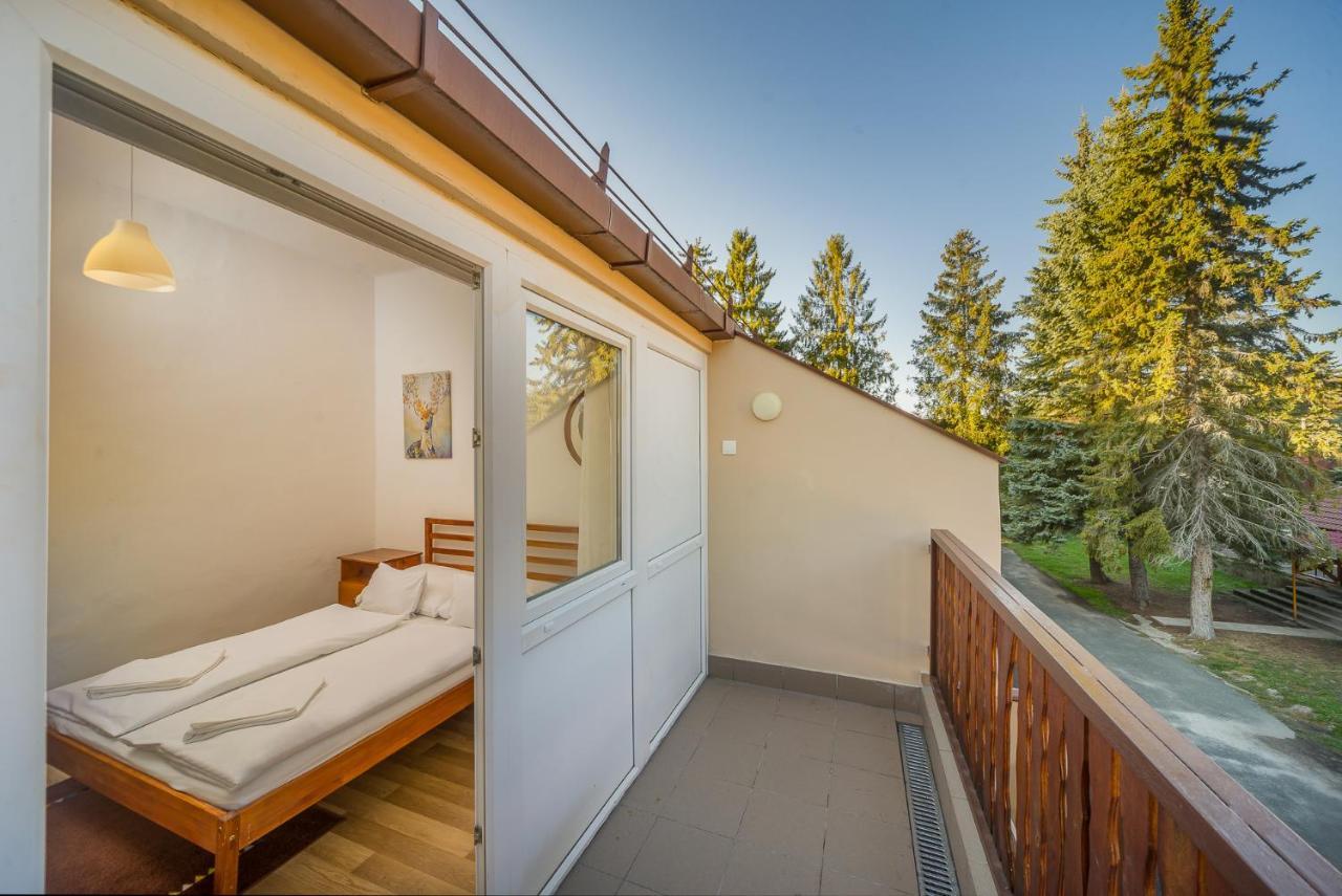 Lipicai Hotel Es Etterem Szilvasvarad Luaran gambar